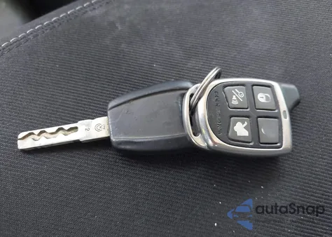 2014 Ram Promaster 1500 Low Roof из США, поврежденный, VIN 3C6TRVAG3EE112325